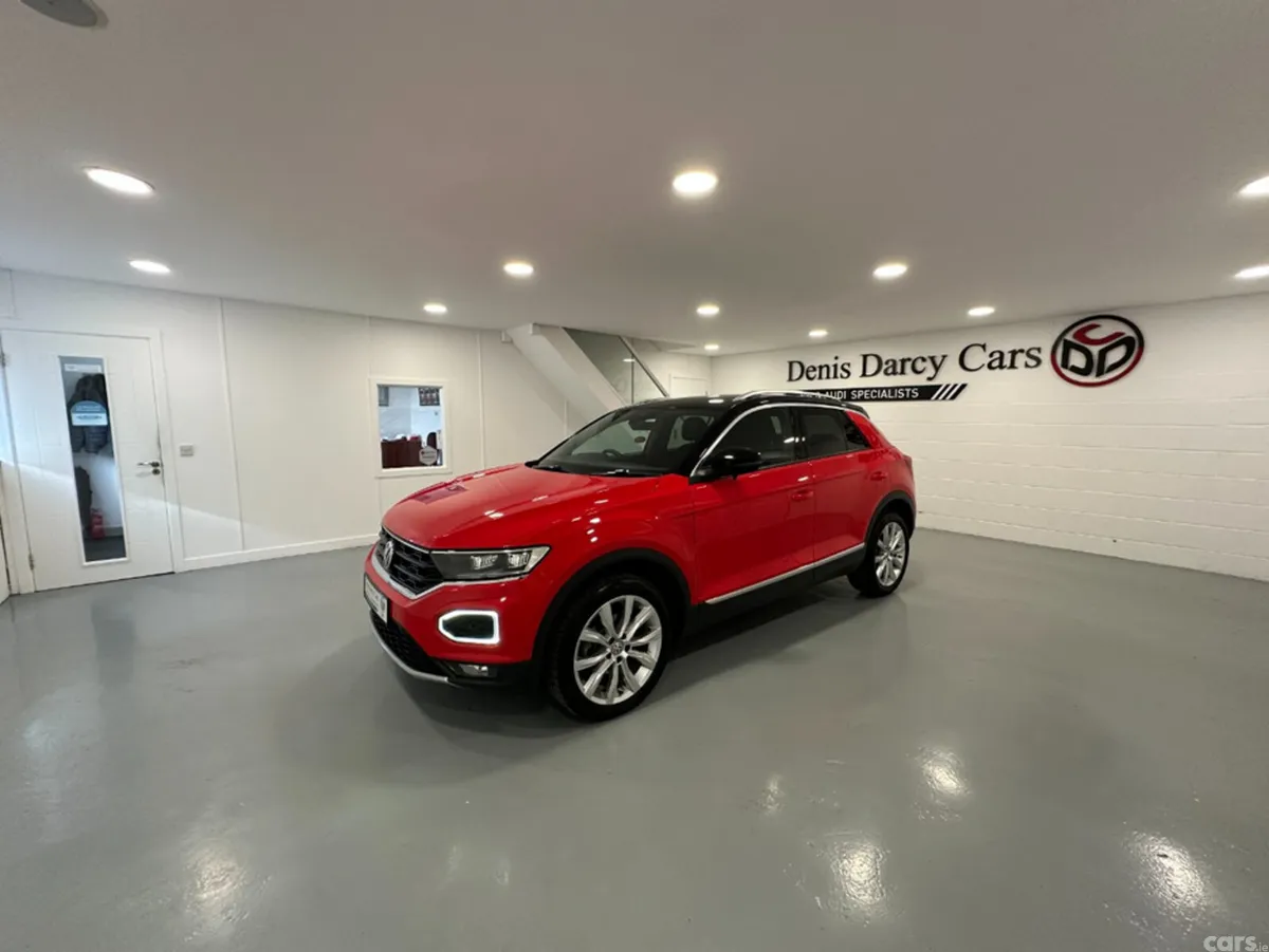 Volkswagen T-Roc SUV, Diesel, 2021, Red