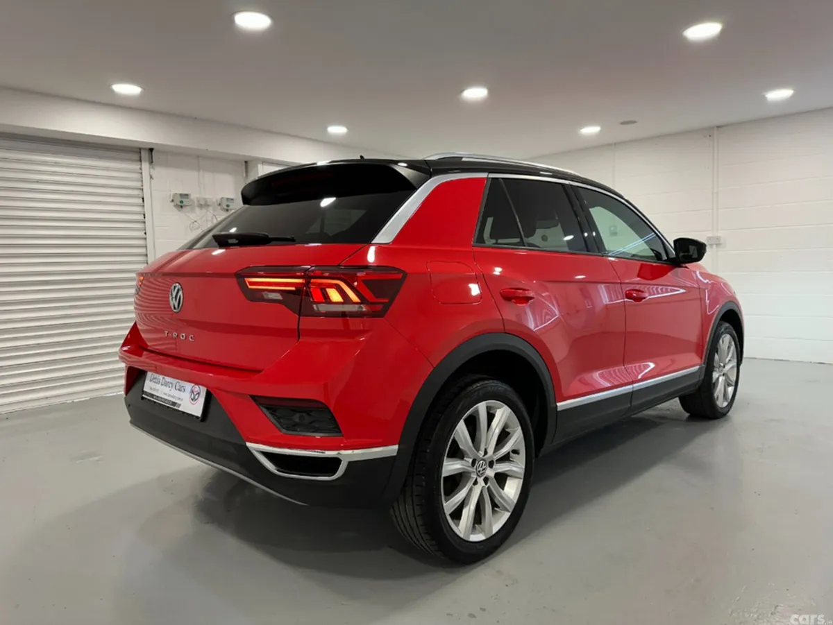 Volkswagen T-Roc SUV, Diesel, 2021, Red