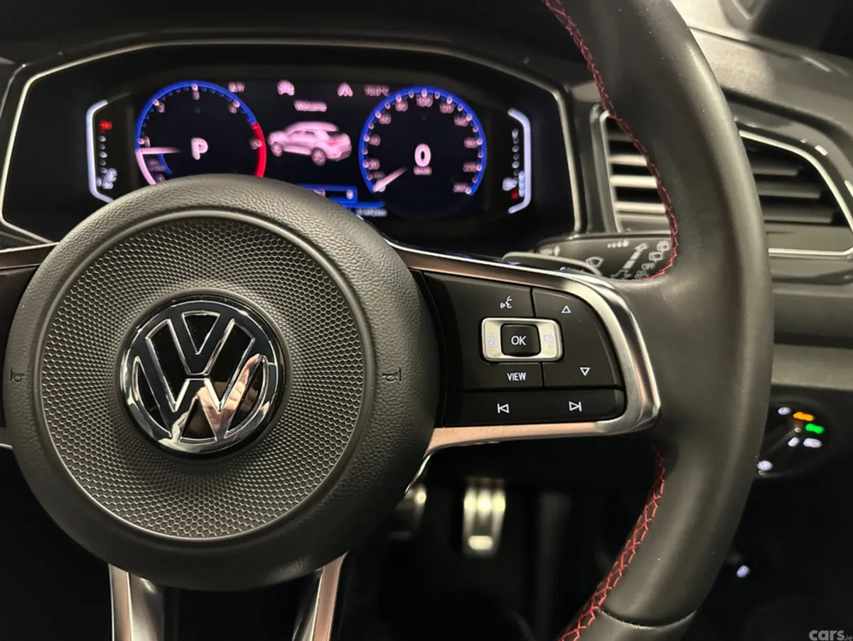 Volkswagen T-Roc SUV, Diesel, 2021, Red