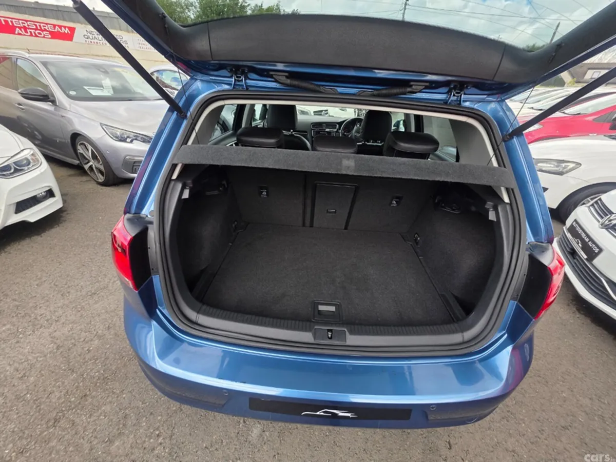 Volkswagen Golf Hatchback, Petrol, 2013, Blue