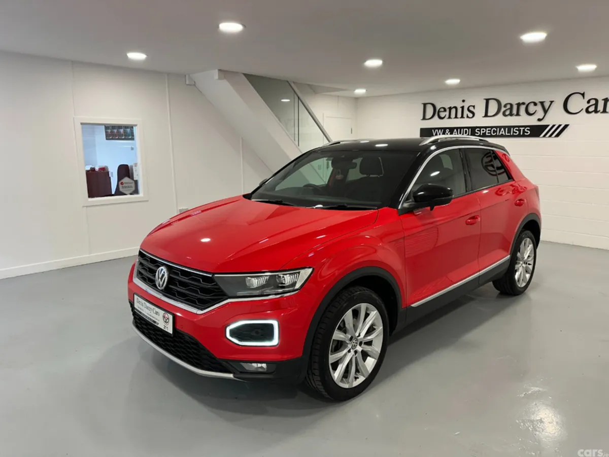 Volkswagen T-Roc SUV, Diesel, 2021, Red