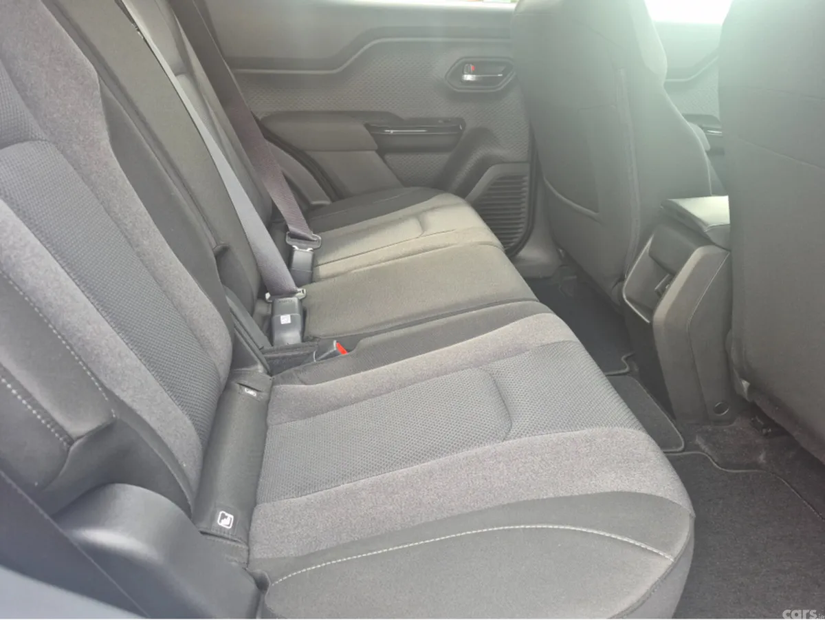 Suzuki Vitara SUV, Electric, 2026, Blue