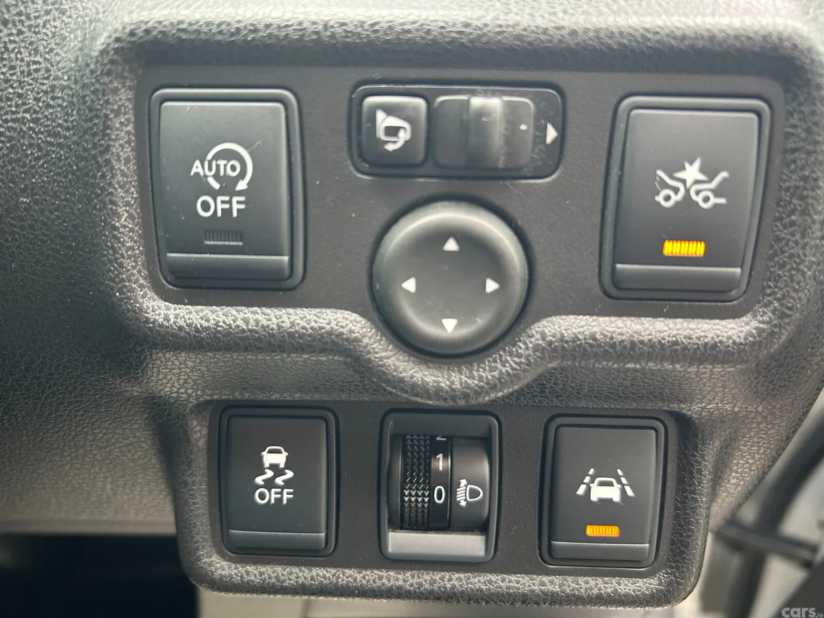 Nissan Note Hatchback, Petrol, 2015, Silver