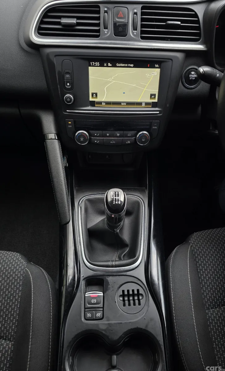 Renault Kadjar SUV, Diesel, 2016, Red