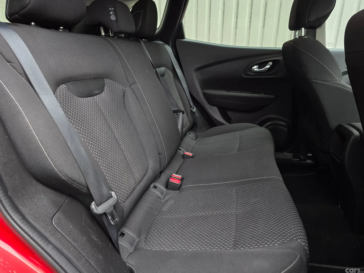 Renault Kadjar SUV, Diesel, 2016, Red