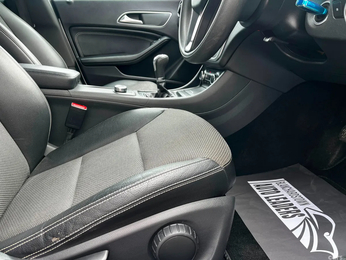 Mercedes-Benz CLA Saloon, Diesel, 2014, Silver