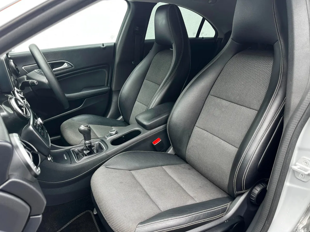 Mercedes-Benz CLA Saloon, Diesel, 2014, Silver