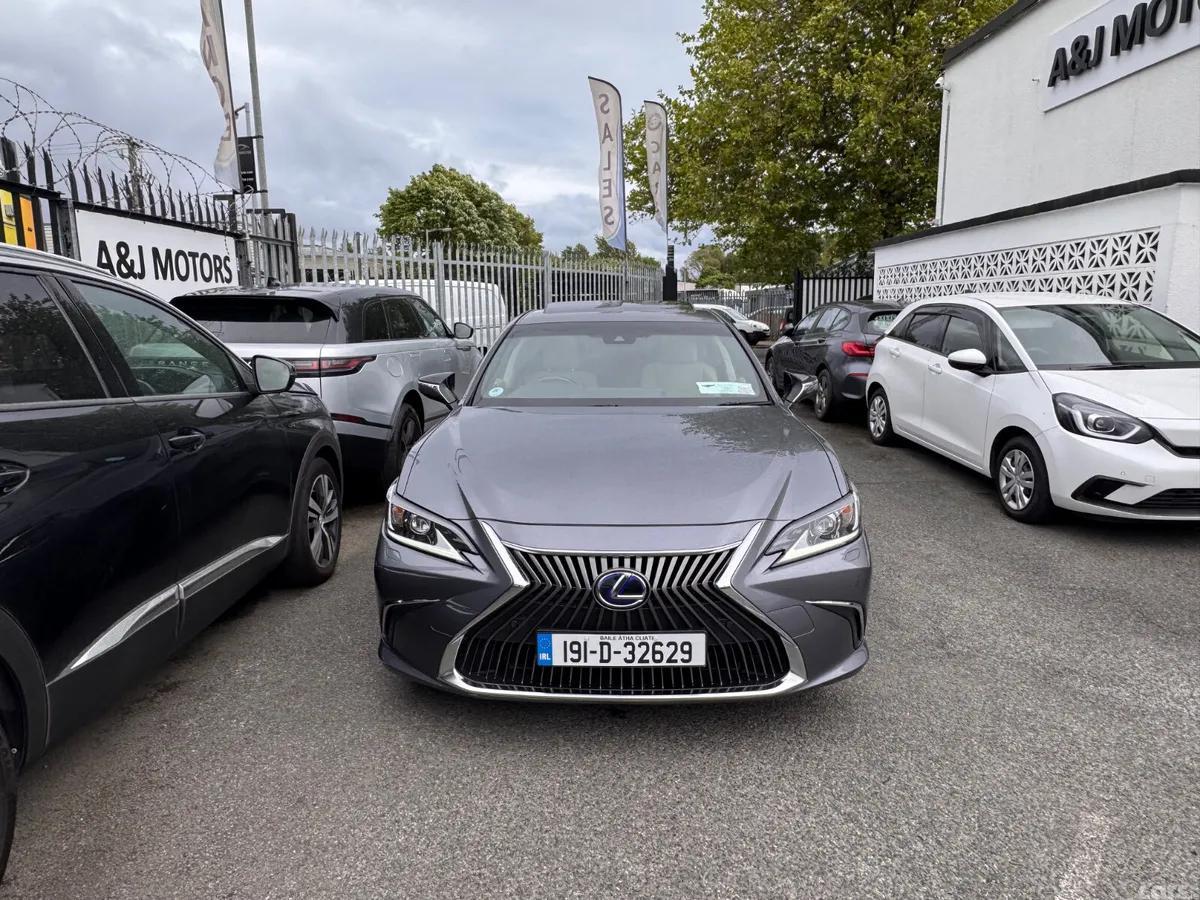 Lexus ES Saloon, Petrol Hybrid, 2019, Grey