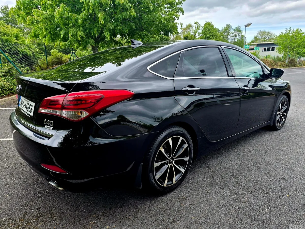Hyundai i40 Saloon, Diesel, 2016, Black