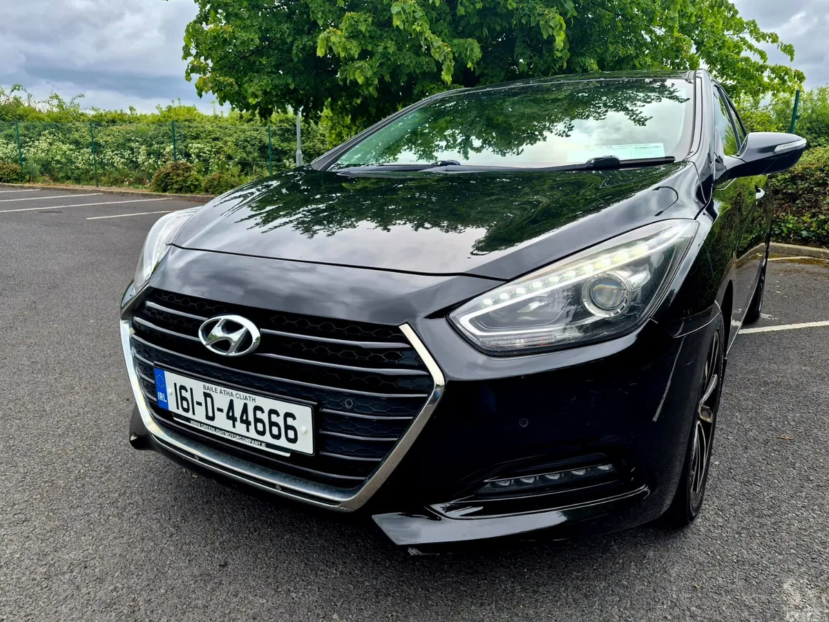 Hyundai i40 Saloon, Diesel, 2016, Black