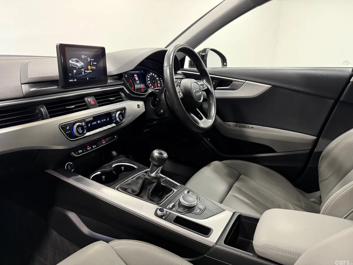 Audi A4 Saloon, Diesel, 2017, Black
