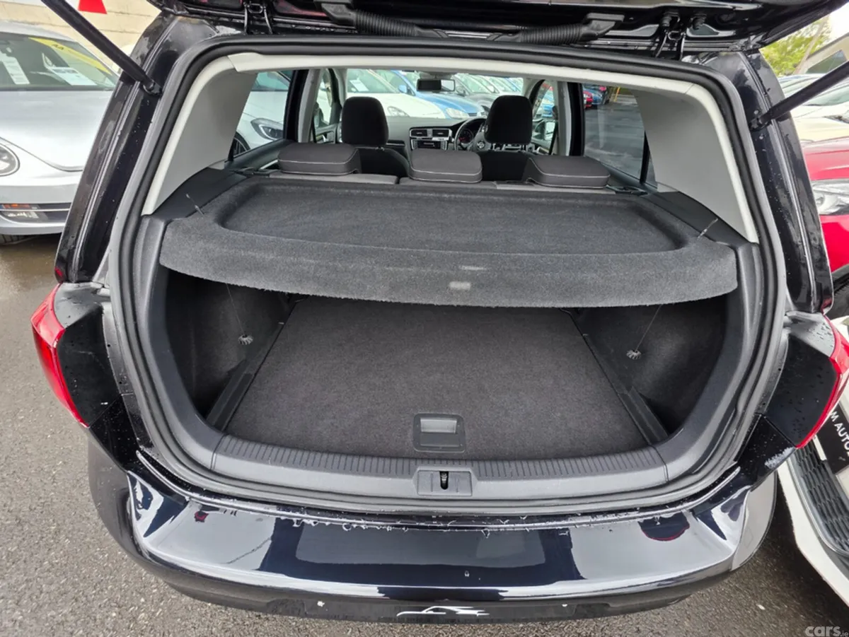 Volkswagen Golf Hatchback, Petrol, 2014, Black