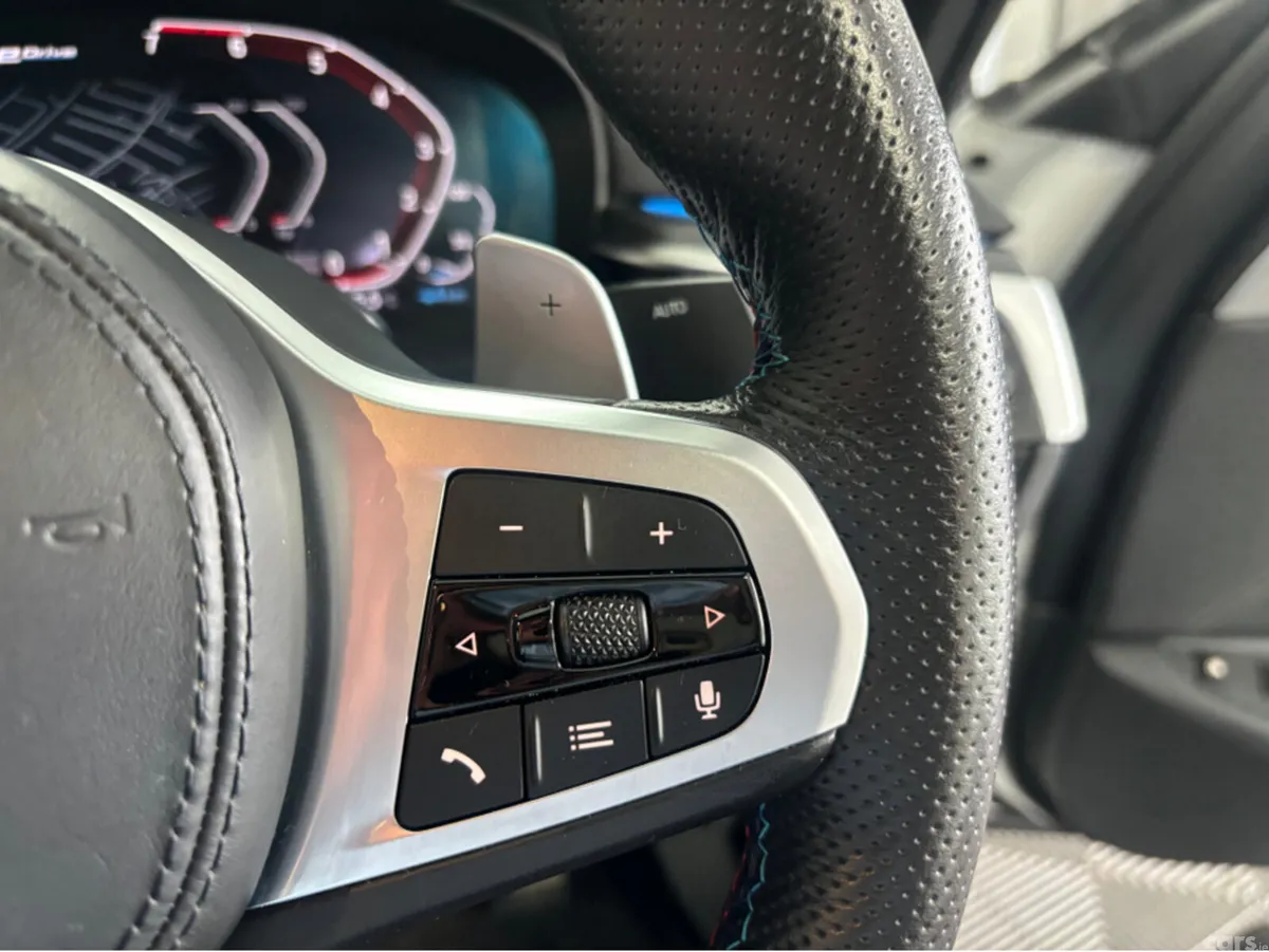 BMW 5-Series Saloon, Petrol Plug-in Hybrid, 2021, White