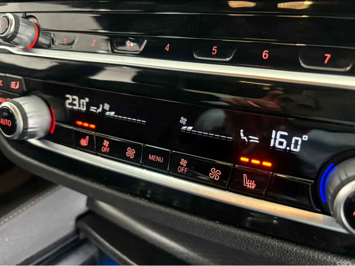 BMW 5-Series Saloon, Petrol Plug-in Hybrid, 2021, White