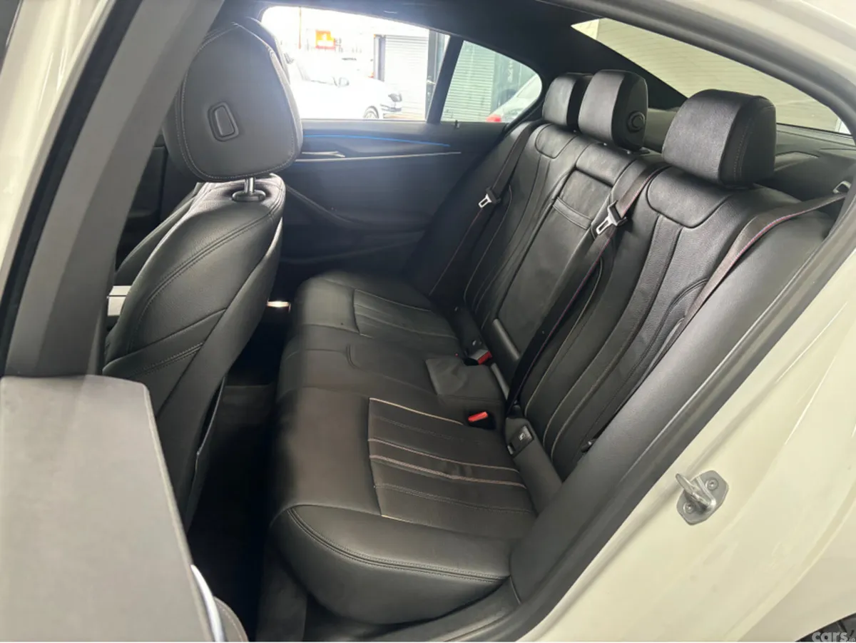BMW 5-Series Saloon, Petrol Plug-in Hybrid, 2021, White