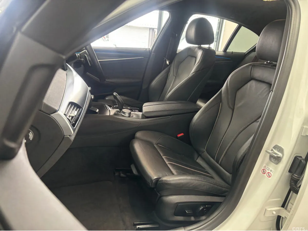 BMW 5-Series Saloon, Petrol Plug-in Hybrid, 2021, White