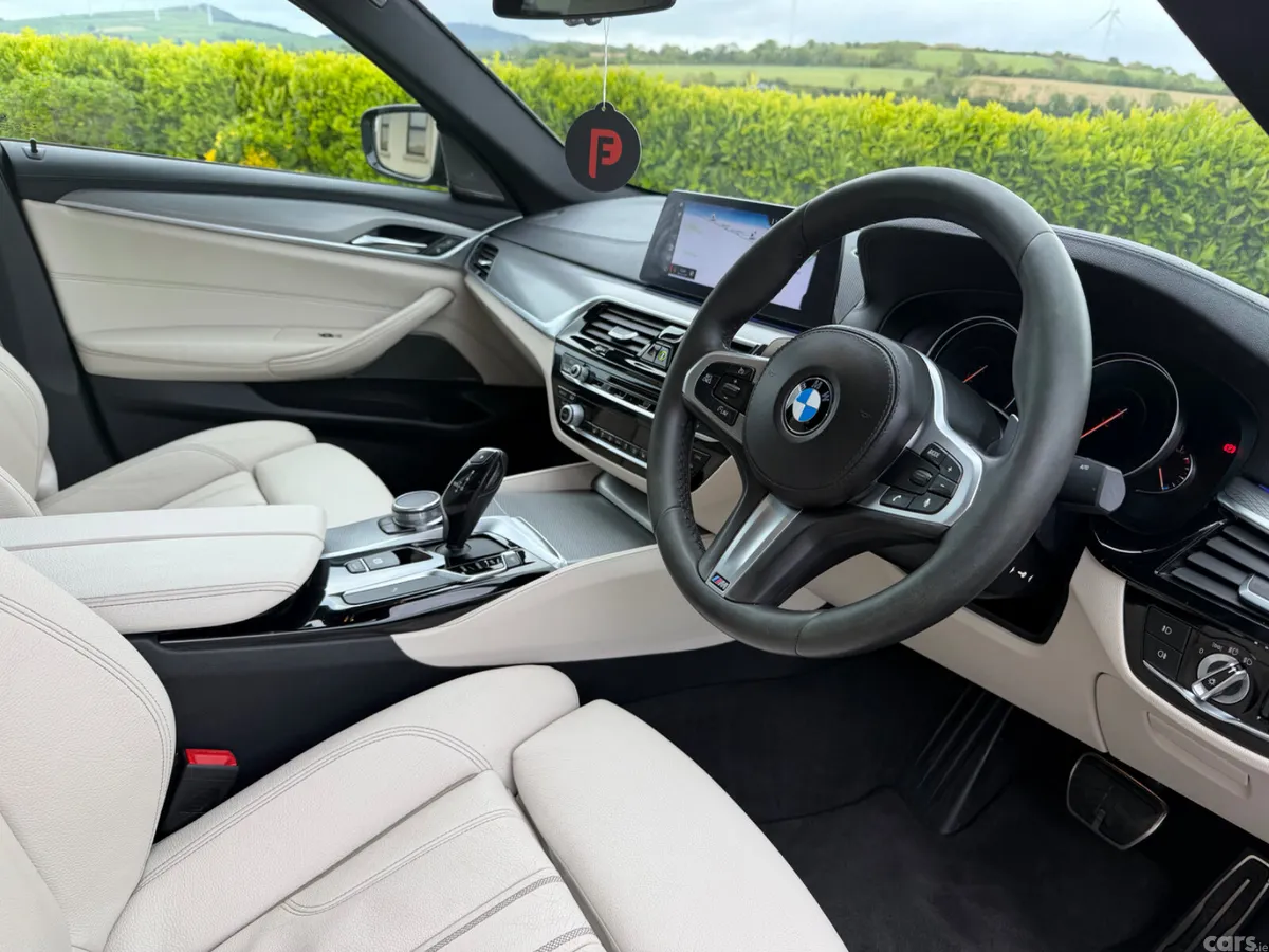 BMW 5-Series Saloon, Diesel, 2017, Black