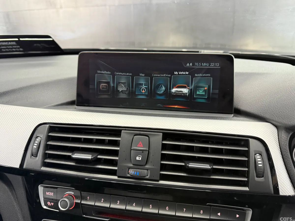 BMW 3-Series Saloon, Petrol Plug-in Hybrid, 2017, Black