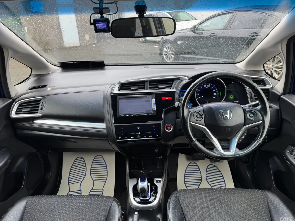 Honda Fit Hatchback, Petrol Hybrid, 2014, Blue