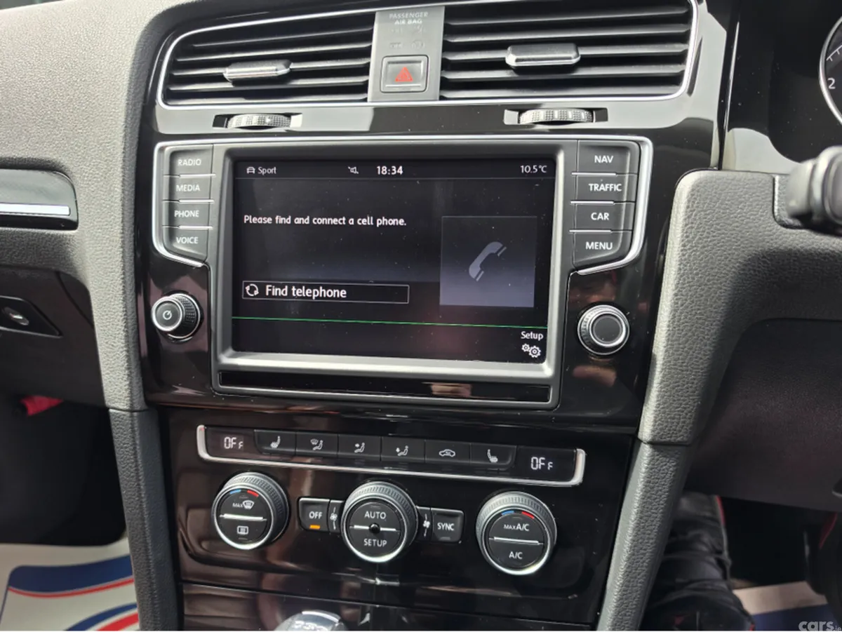 Volkswagen Golf Hatchback, Petrol, 2014, Blue