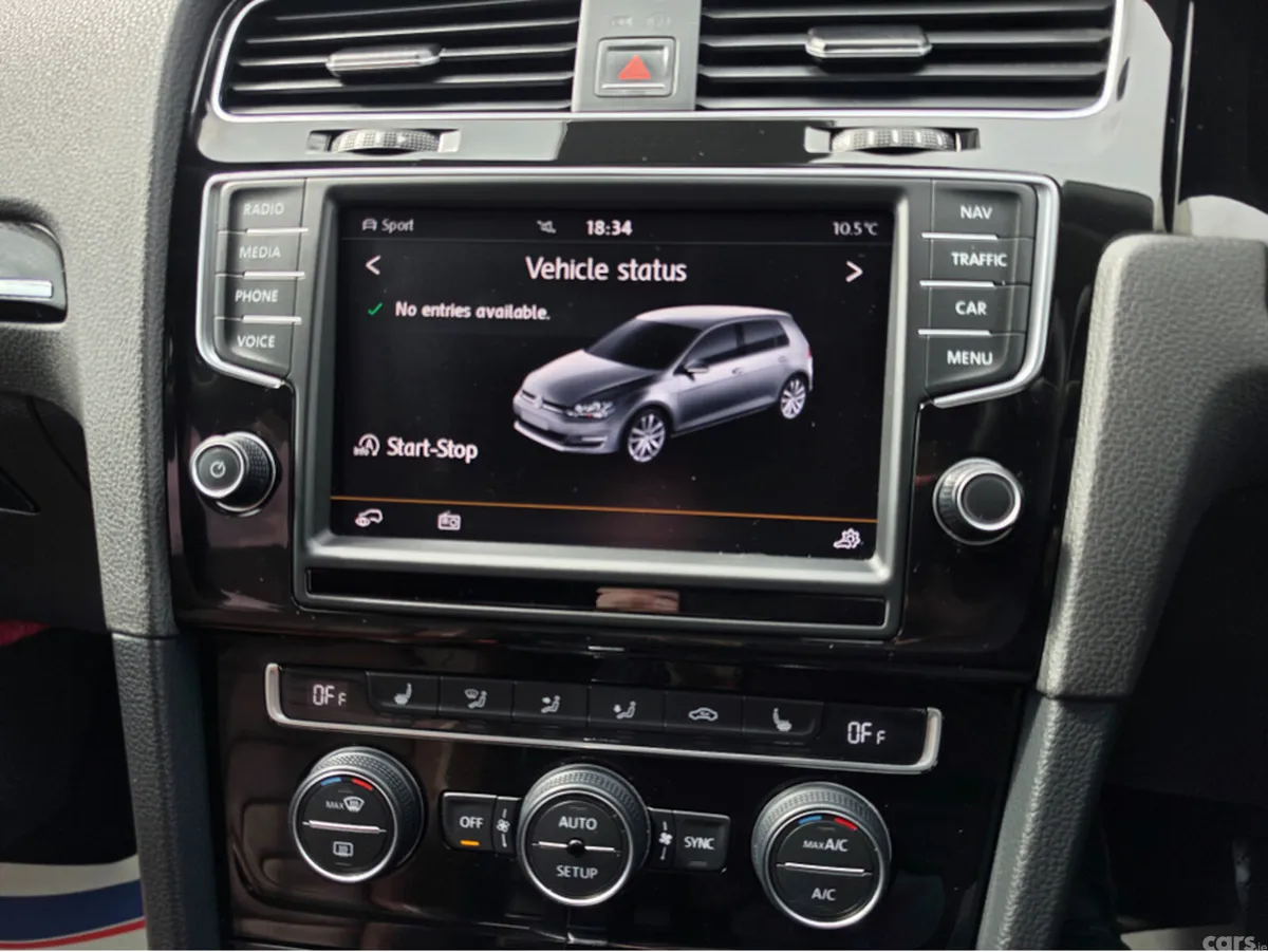 Volkswagen Golf Hatchback, Petrol, 2014, Blue