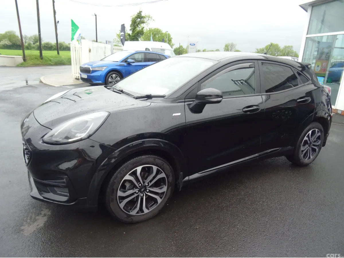 Ford Puma MPV, Petrol Hybrid, 2023, Black