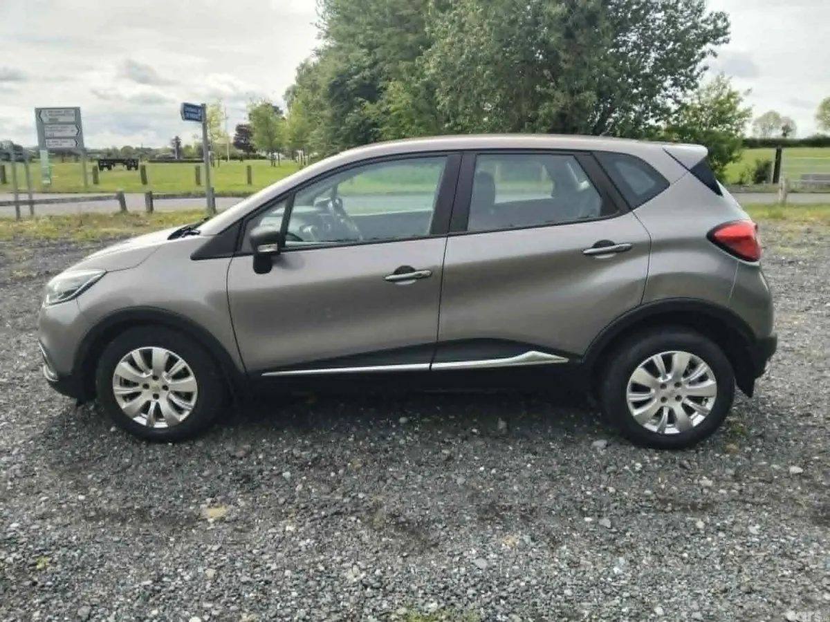 Renault Captur Hatchback, Diesel, 2016, Grey