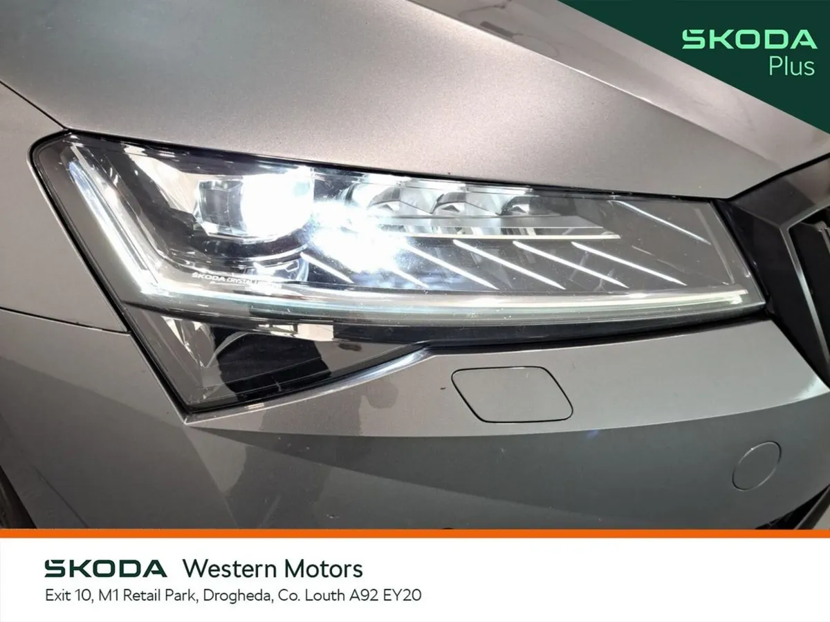 Skoda Superb Saloon, Diesel, 2023, Grey