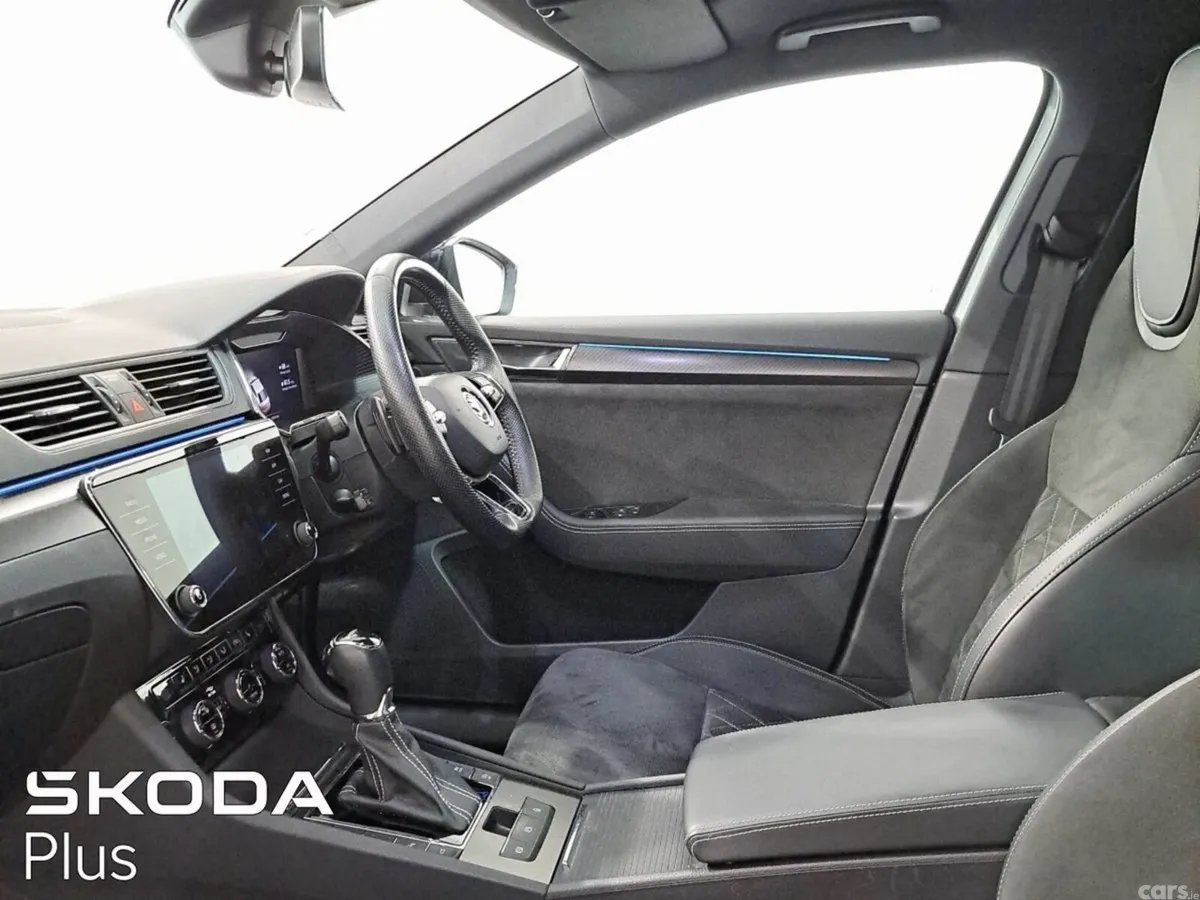 Skoda Superb Saloon, Diesel, 2023, Grey