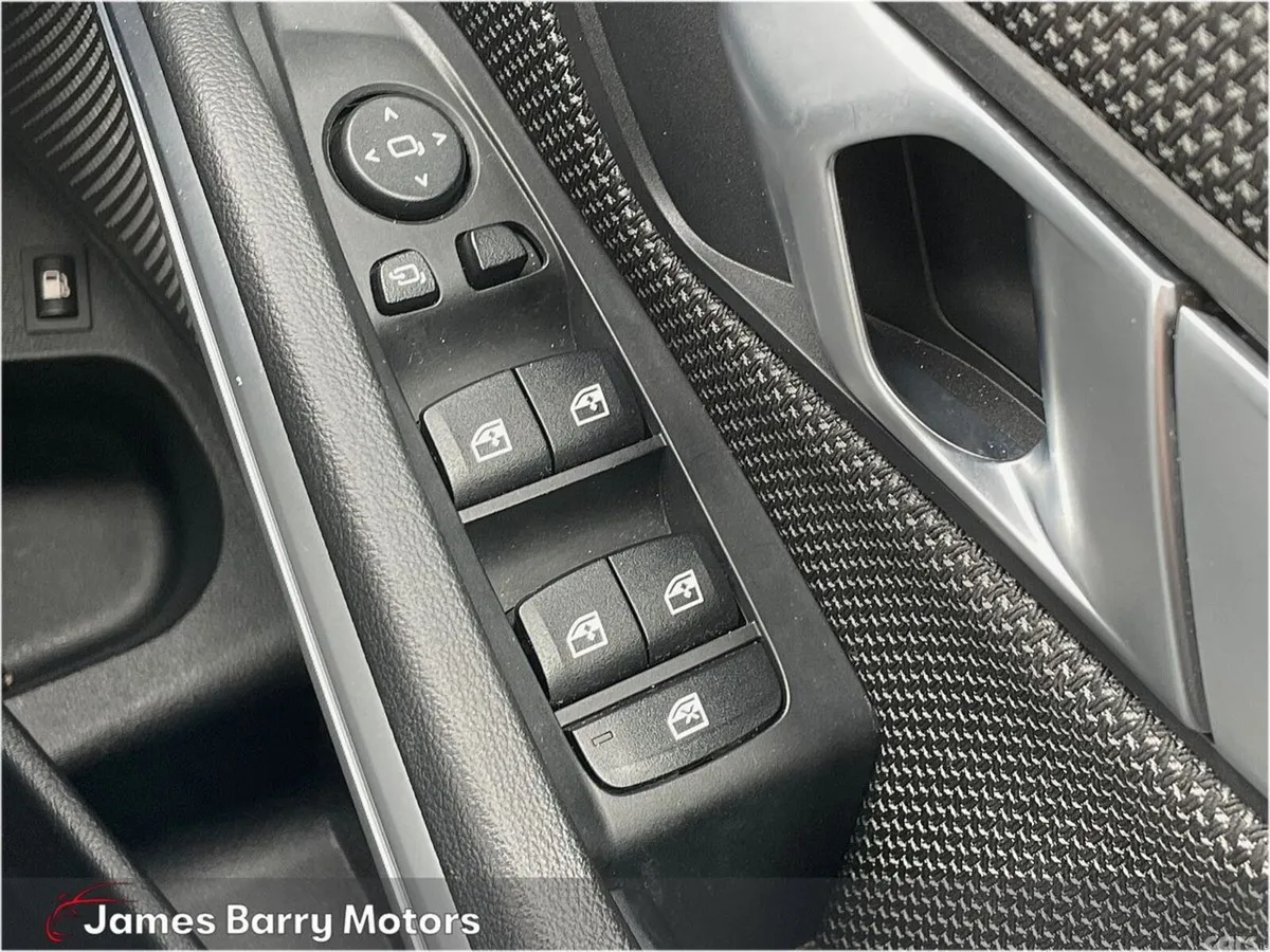 BMW 3-Series Saloon, Petrol Plug-in Hybrid, 2022, Black
