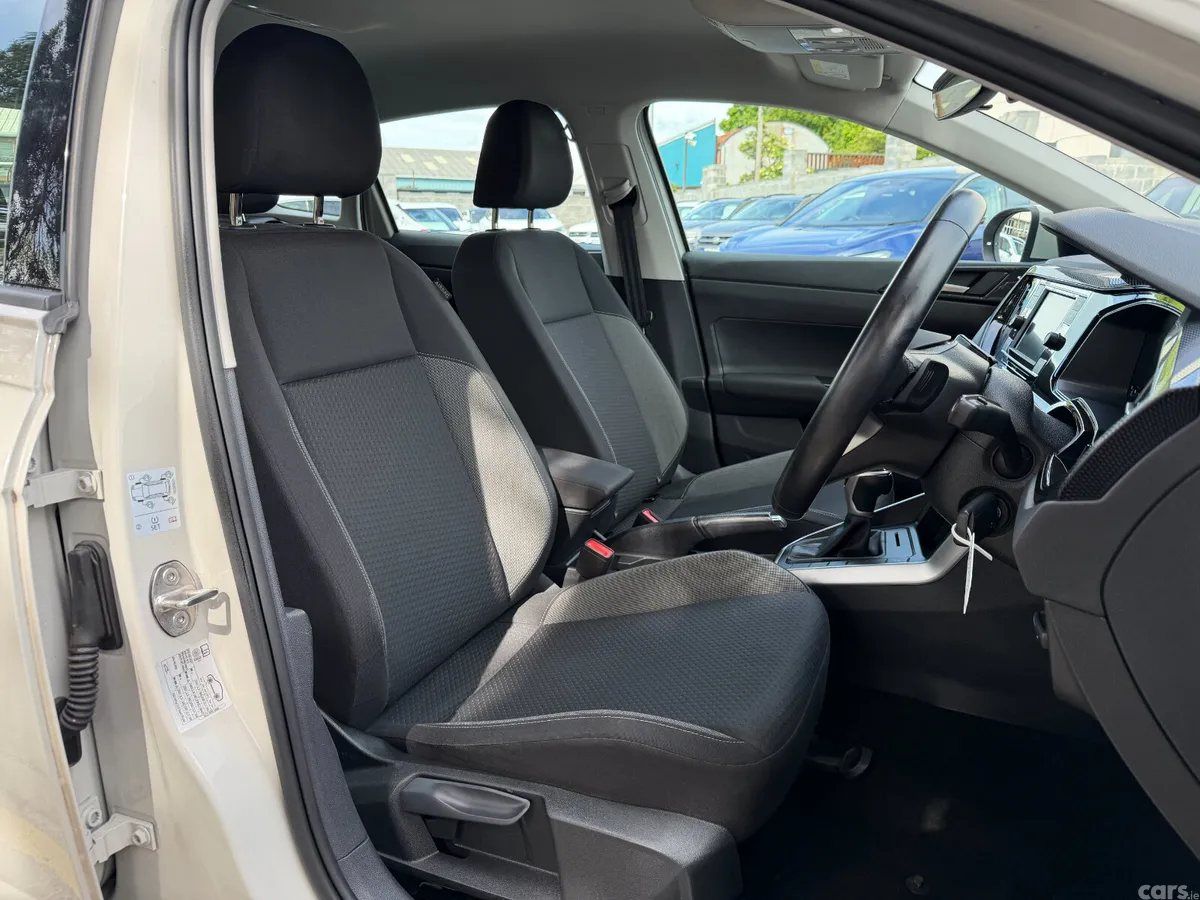 Volkswagen Taigo Hatchback, Petrol, 2023, Grey