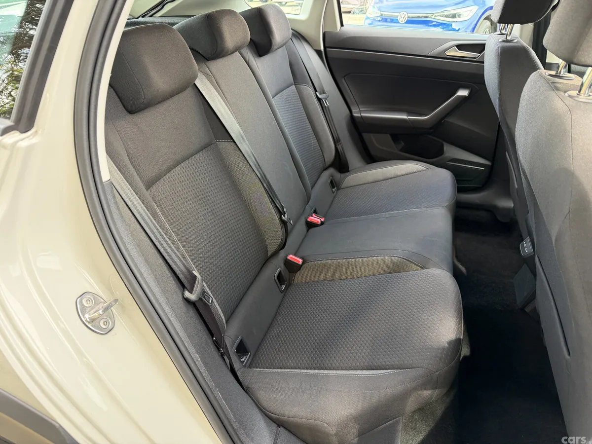 Volkswagen Taigo Hatchback, Petrol, 2023, Grey