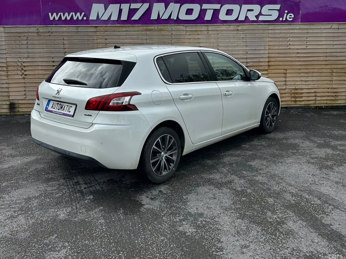 Peugeot 308 Hatchback, Diesel, 2017, White