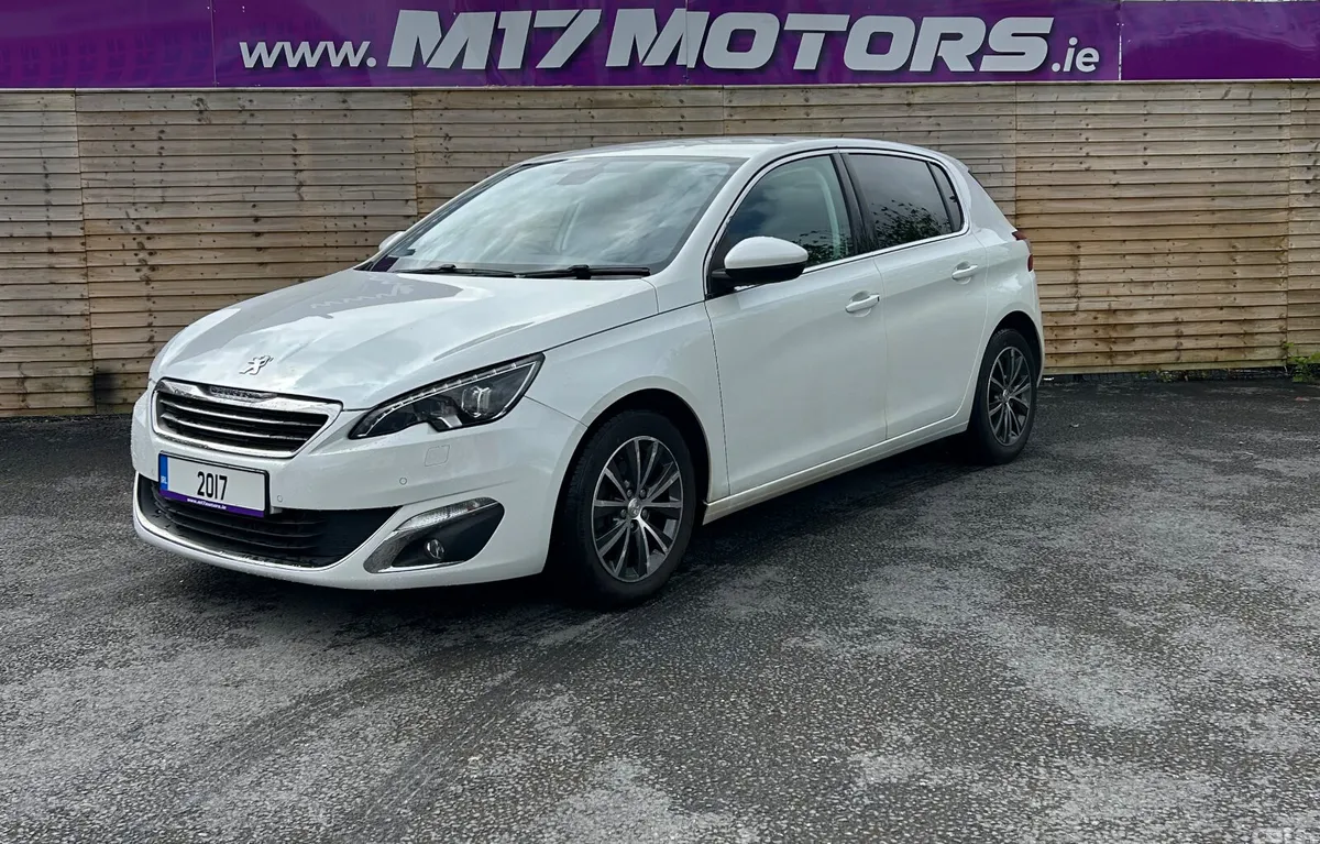 Peugeot 308 Hatchback, Diesel, 2017, White
