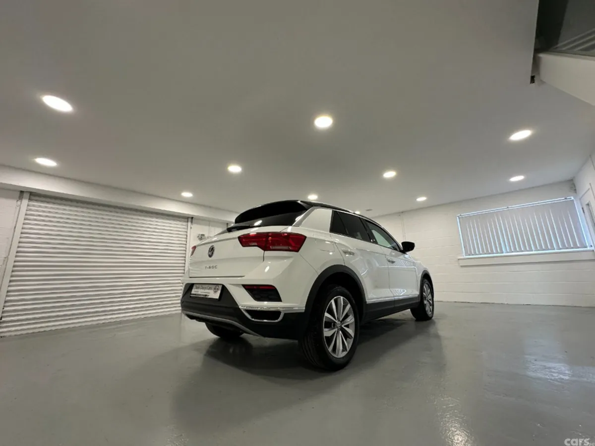 Volkswagen T-Roc SUV, Diesel, 2020, White