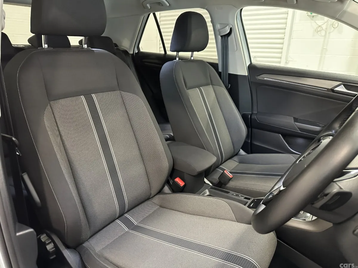 Volkswagen T-Roc SUV, Diesel, 2020, White