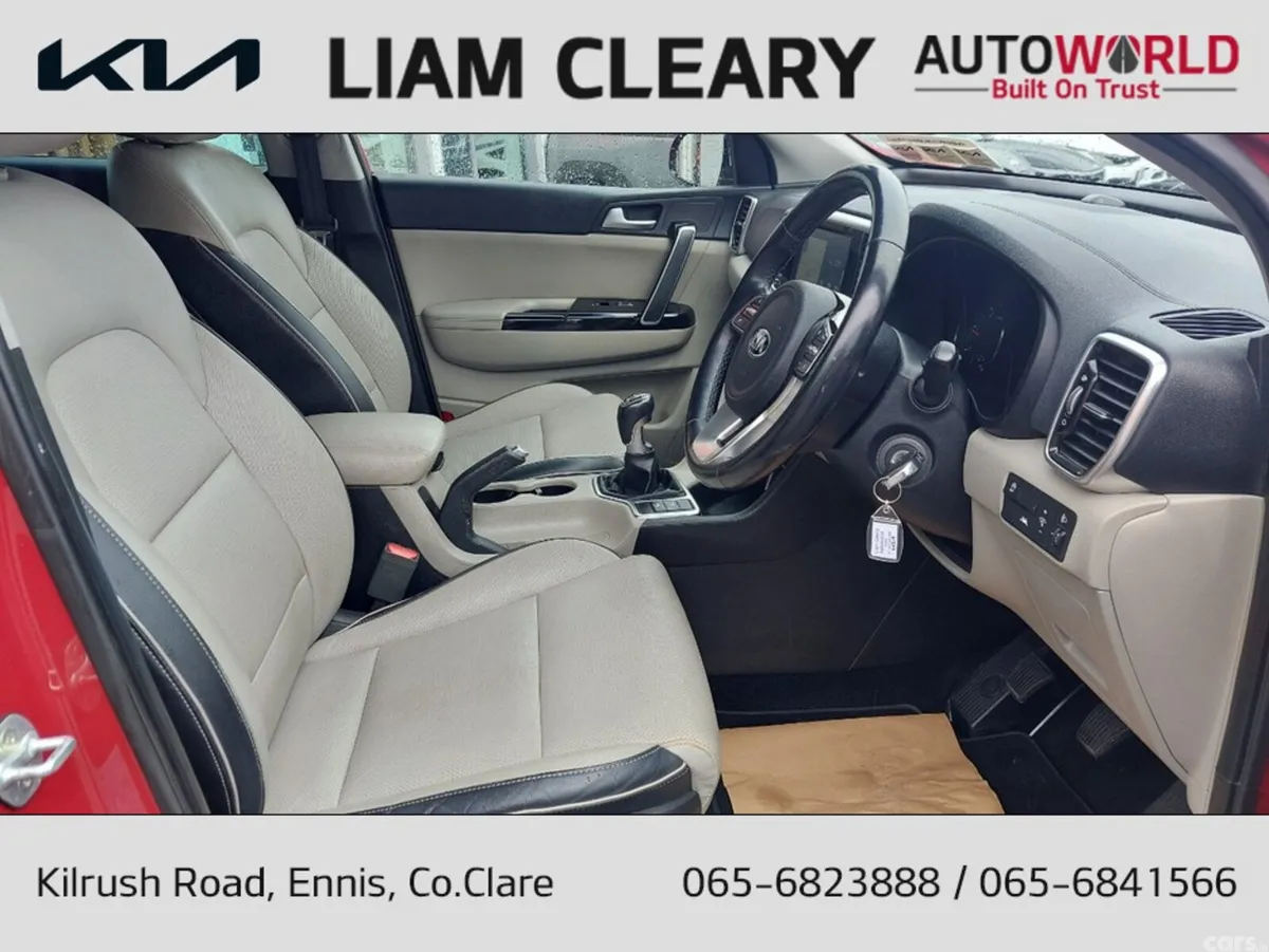 Kia Sportage MPV, Diesel Hybrid, 2020, Red