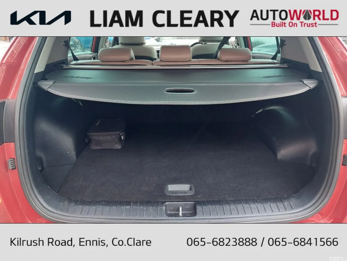 Kia Sportage MPV, Diesel Hybrid, 2020, Red