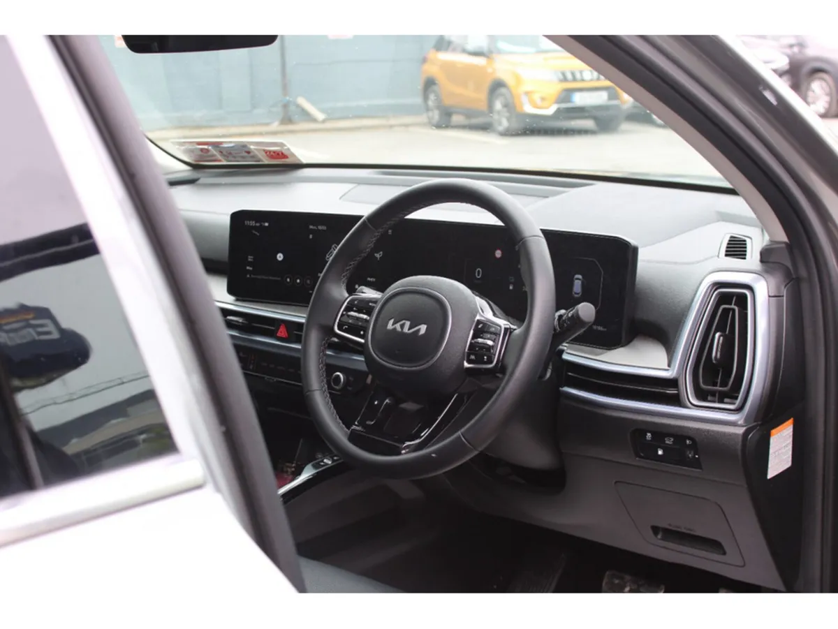 Kia Sorento MPV, Petrol Plug-in Hybrid, 2025, Grey