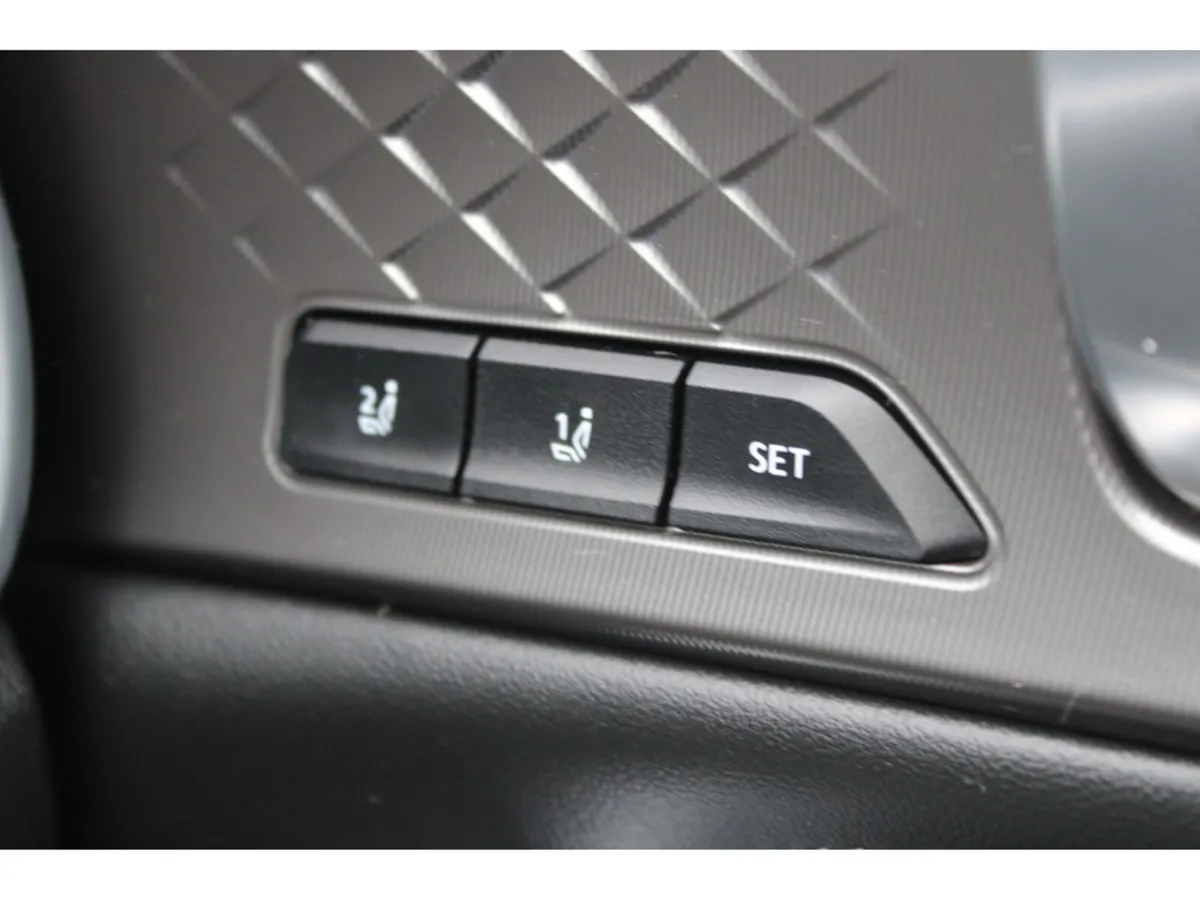 Kia Sorento MPV, Petrol Plug-in Hybrid, 2025, Grey