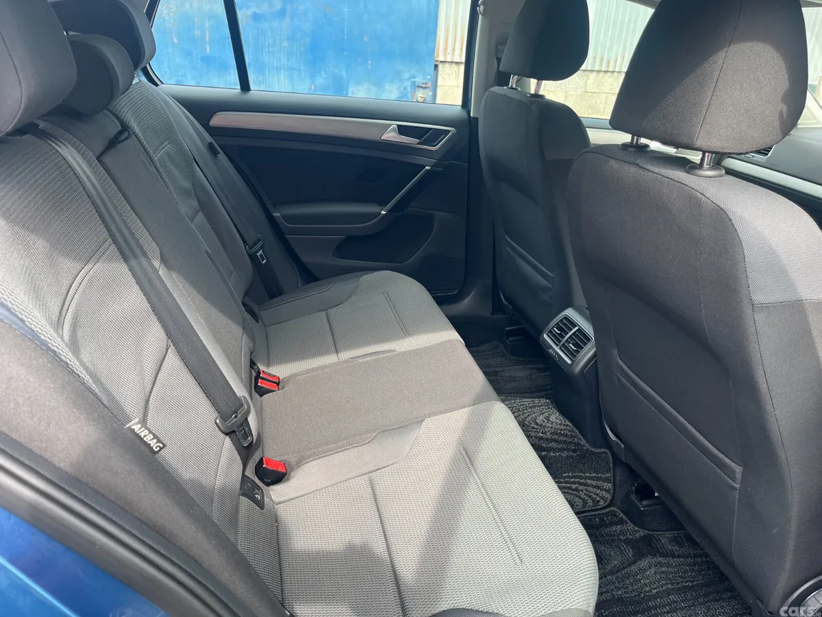 Volkswagen Golf Hatchback, Petrol, 2015, Blue