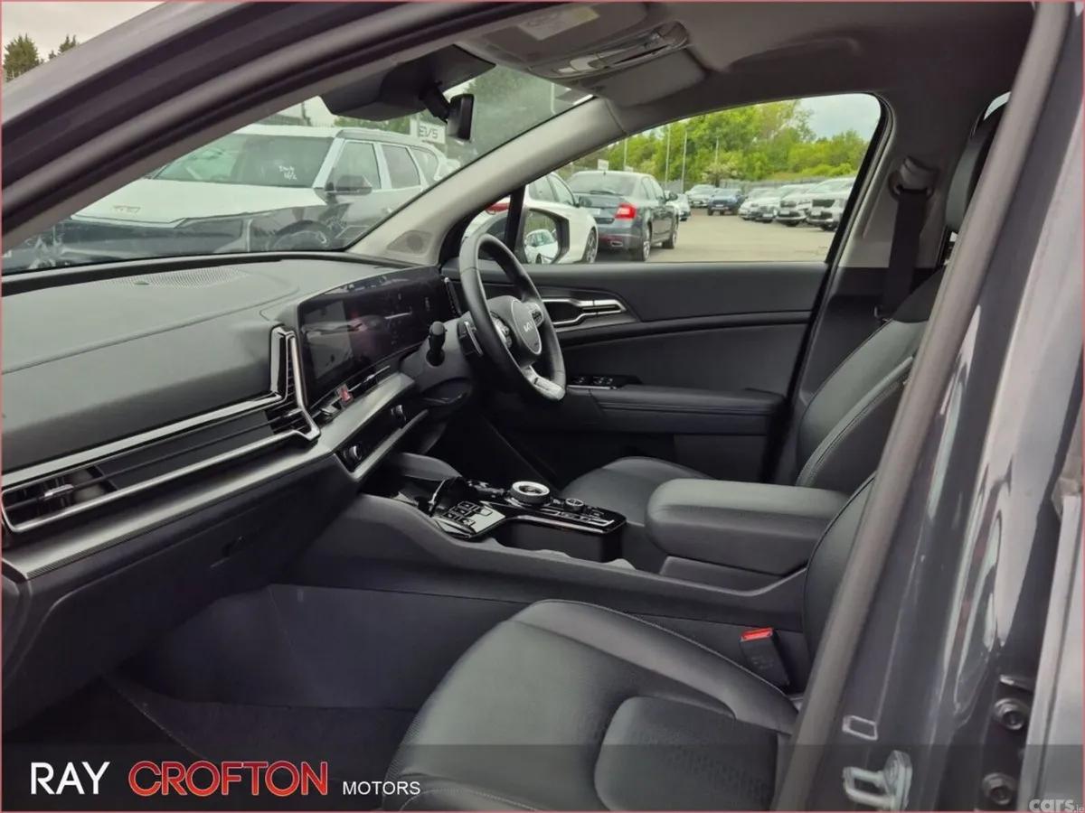 Kia Sportage SUV, Petrol Plug-in Hybrid, 2025, Grey