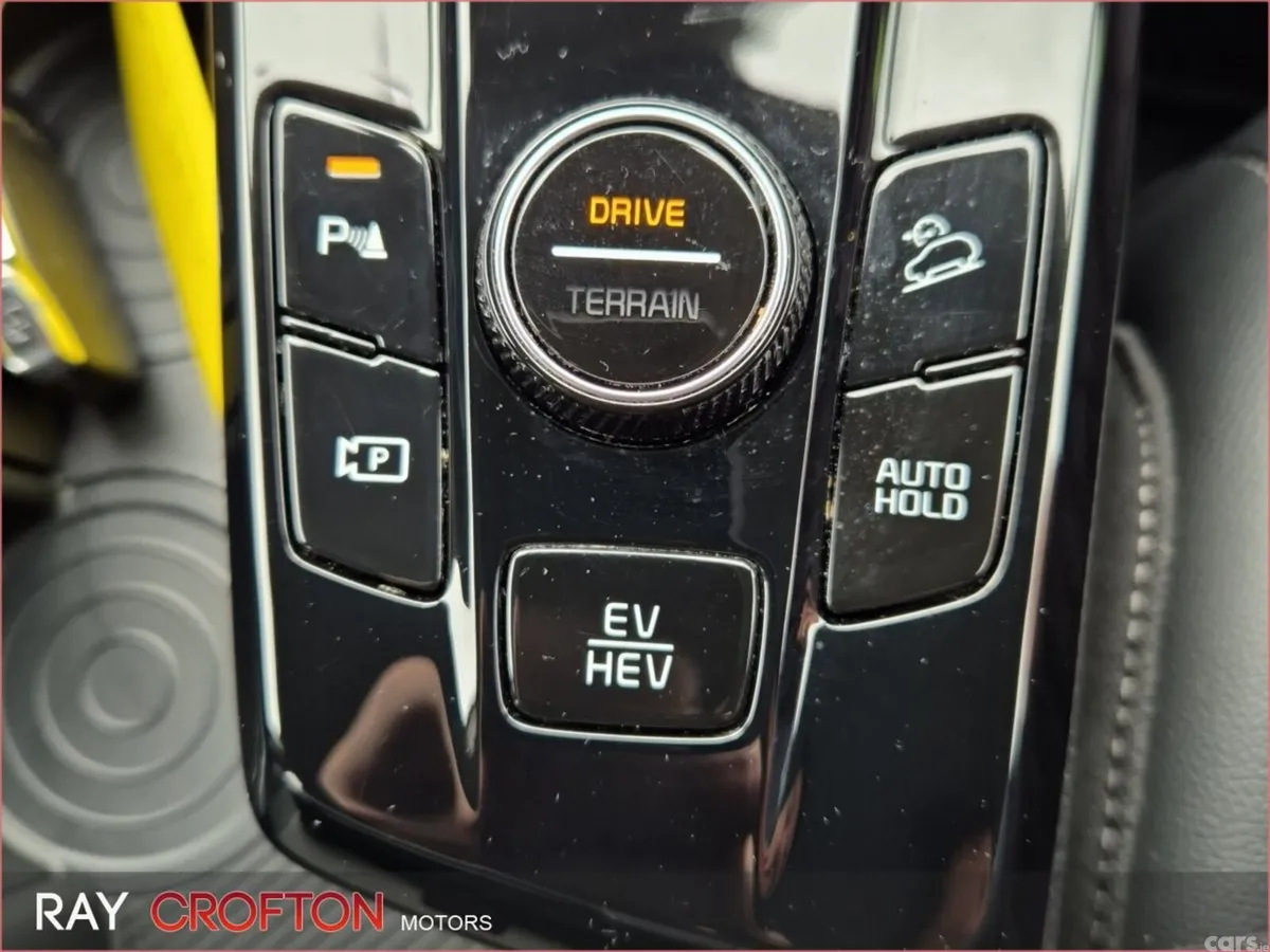 Kia Sportage SUV, Petrol Plug-in Hybrid, 2025, Grey
