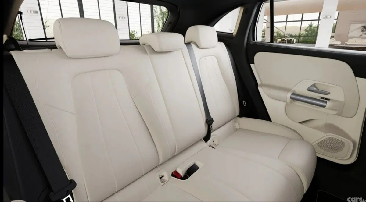 Mercedes-Benz GLA SUV, Diesel, 2026, Grey