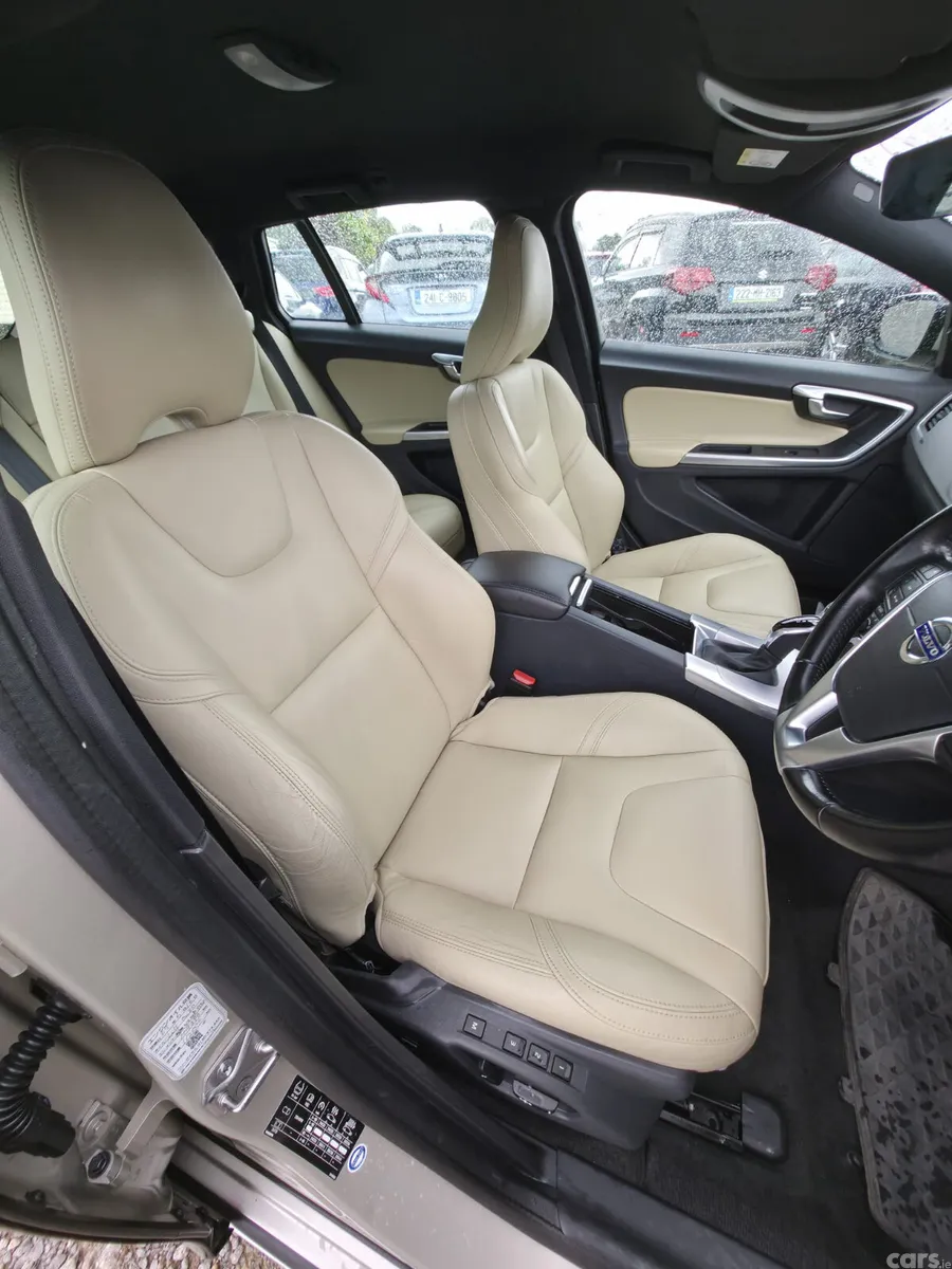 Volvo V60 Estate, Diesel, 2017, Beige