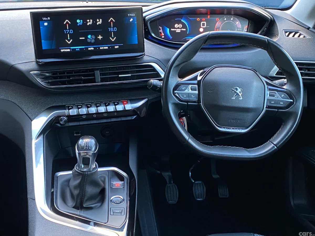 Peugeot 3008 MPV, Diesel, 2022, Grey
