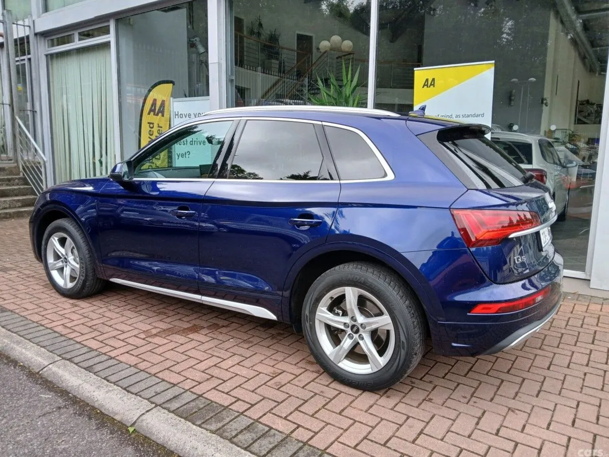 Audi Q5 SUV, Diesel, 2023, Blue