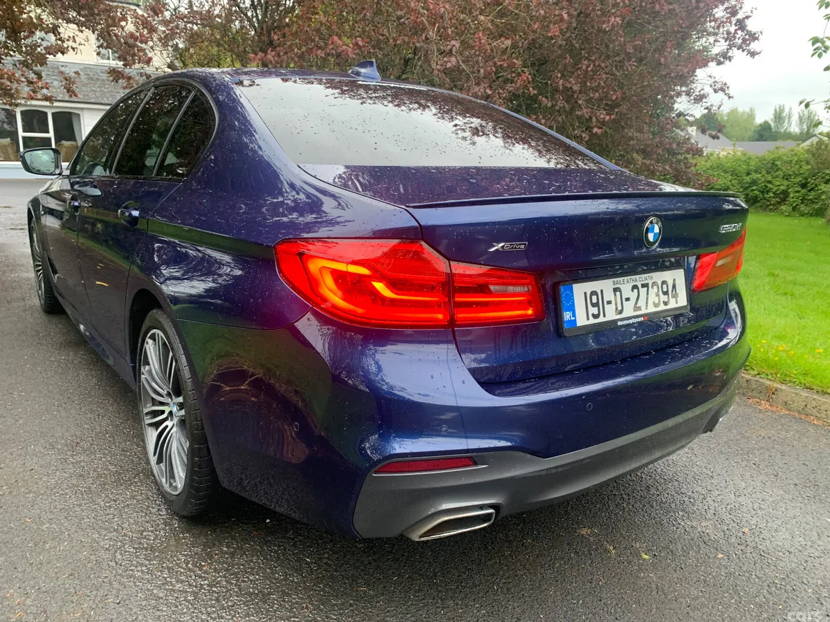 BMW 5-Series Saloon, Diesel, 2019, Blue
