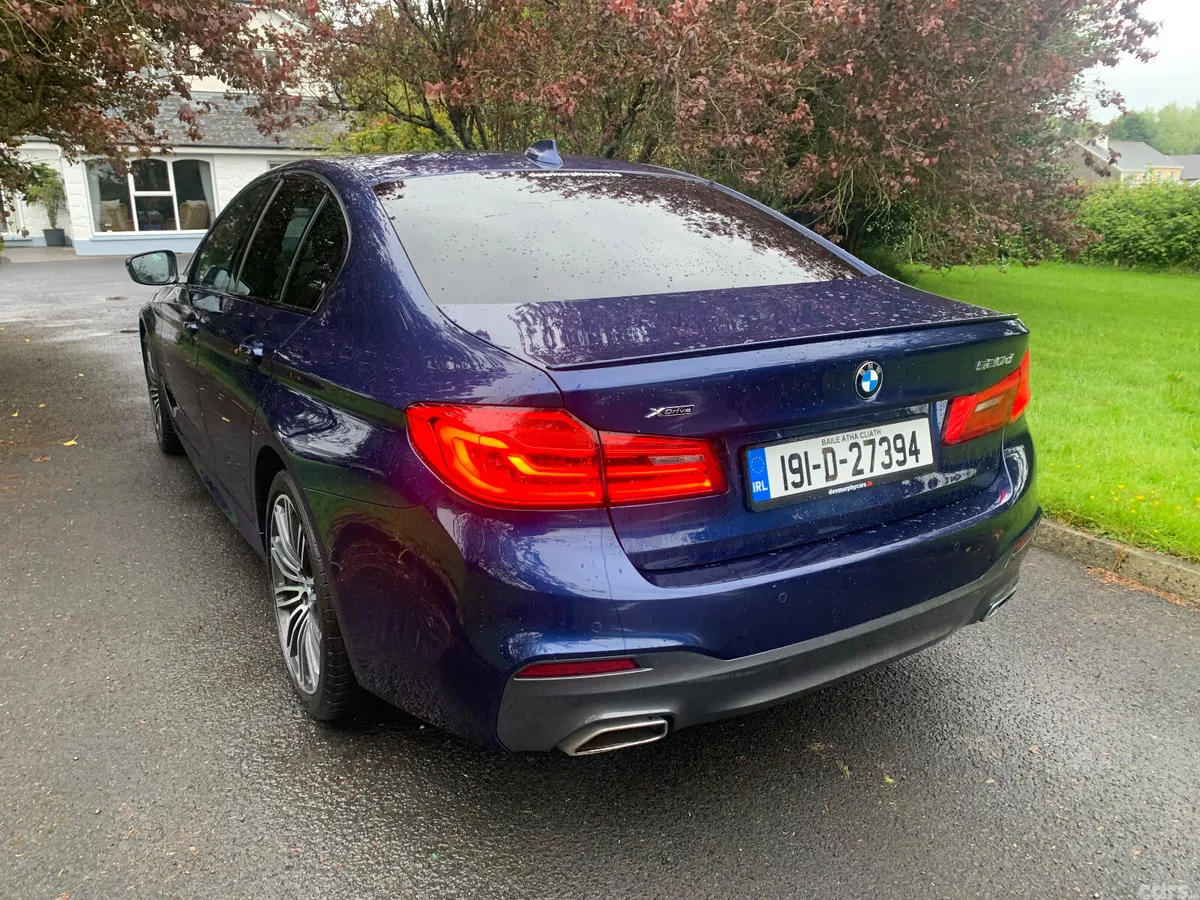 BMW 5-Series Saloon, Diesel, 2019, Blue