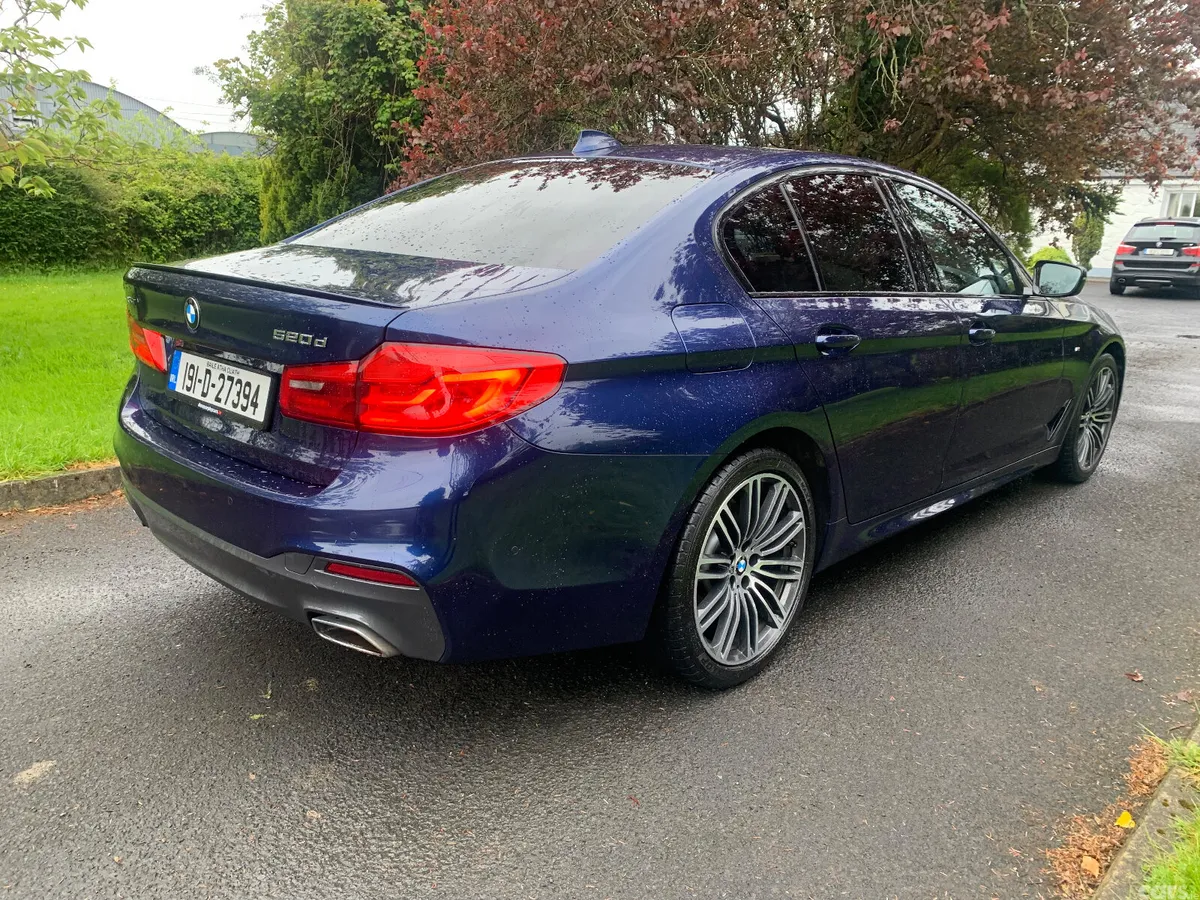 BMW 5-Series Saloon, Diesel, 2019, Blue